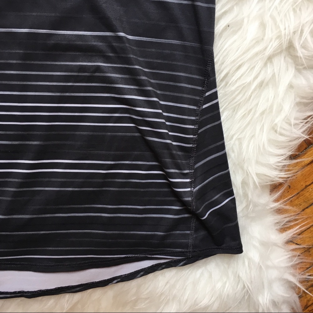 ✔️SOLD✔️Athleta Striped Racerback Tank Top - Picture 3 of 5